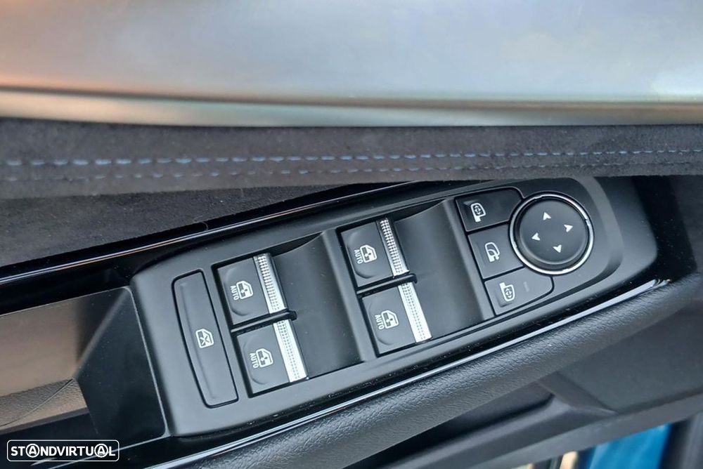 Renault Austral 1.2 Full Hybrid E-Tech Esprit Alpine - 12