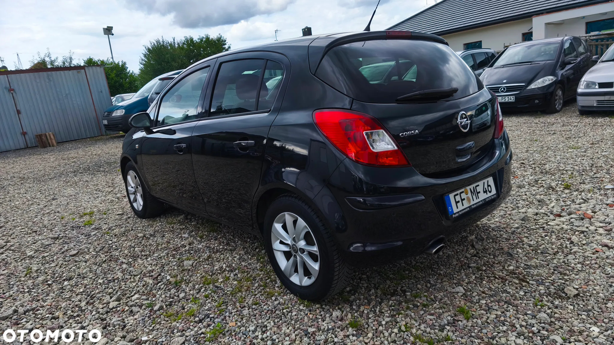 Opel Corsa - 11