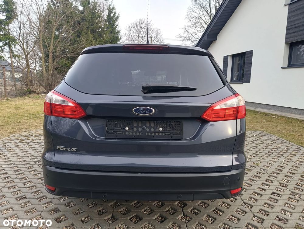 Ford Focus 1.6 TI-VCT Ambiente - 6