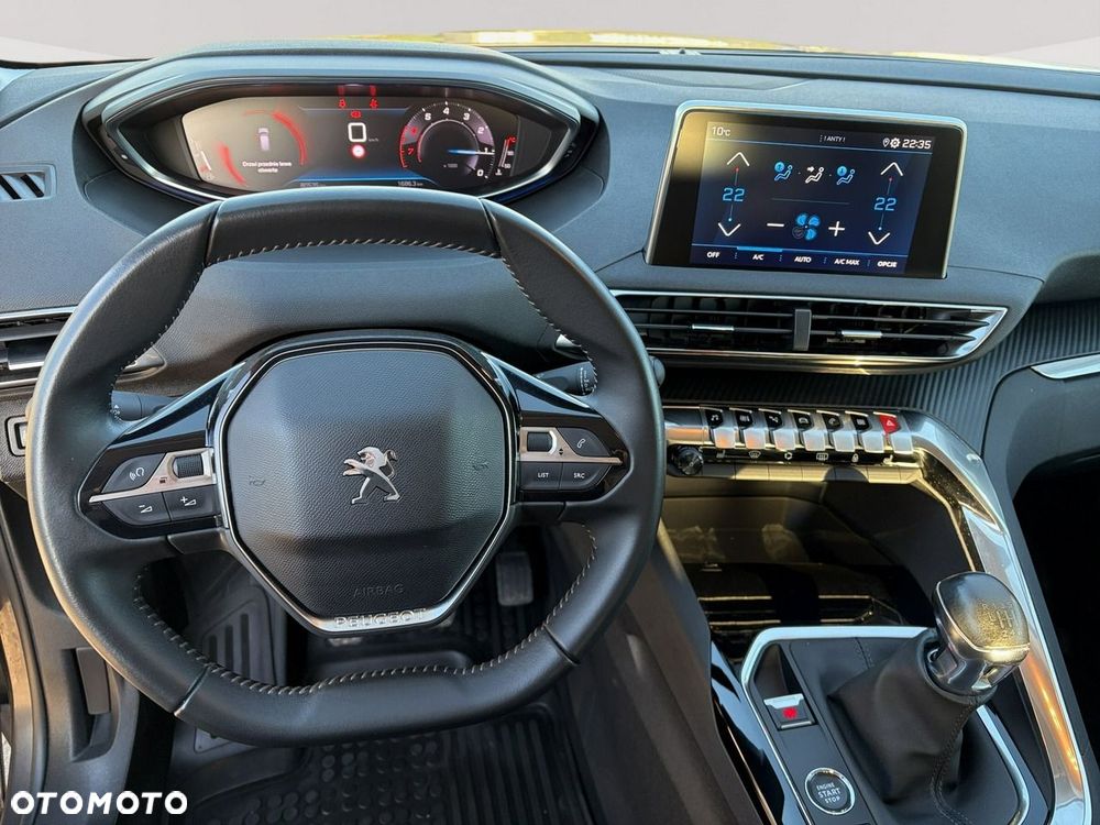 Peugeot 3008 1.2 PureTech Active S&S - 12