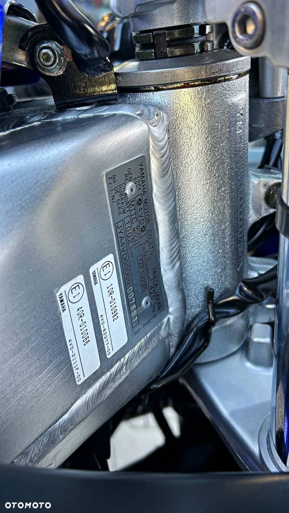 Yamaha Thunderace - 25