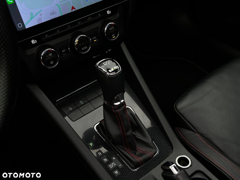 Skoda Octavia 2.0 TDI RS DSG - 24