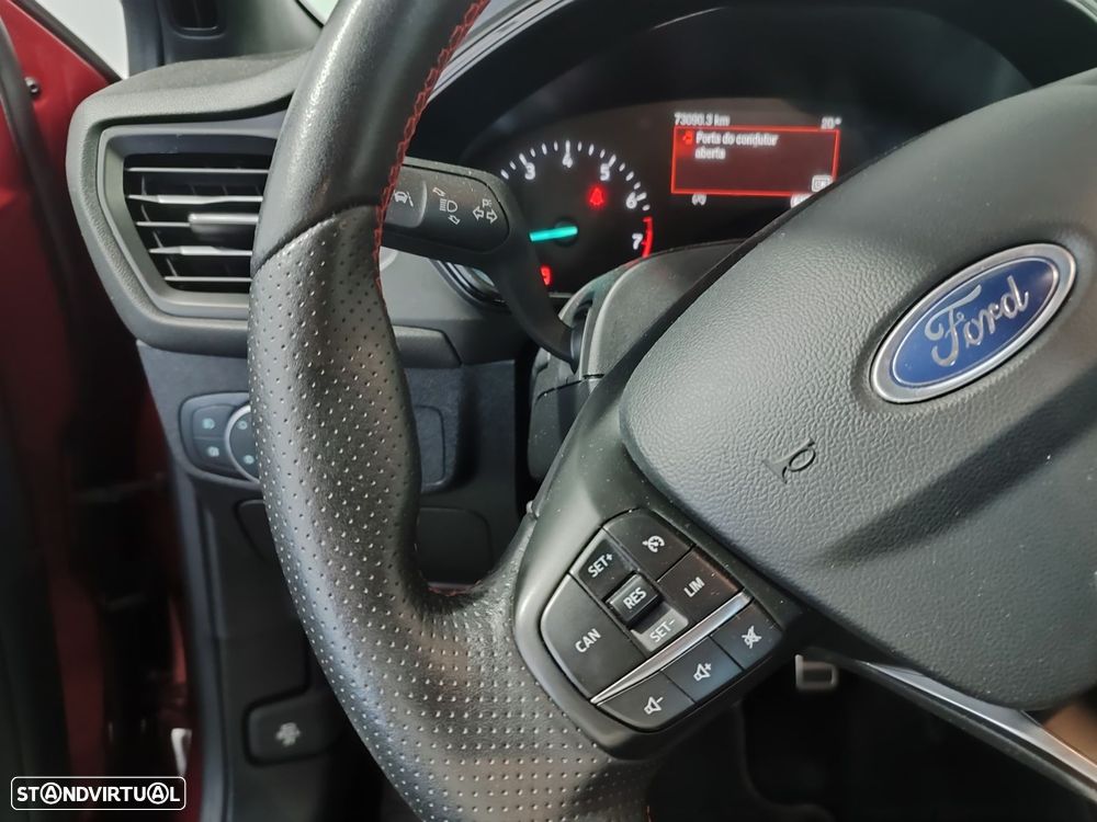 Ford Focus 1.0 EcoBoost ST-Line - 40