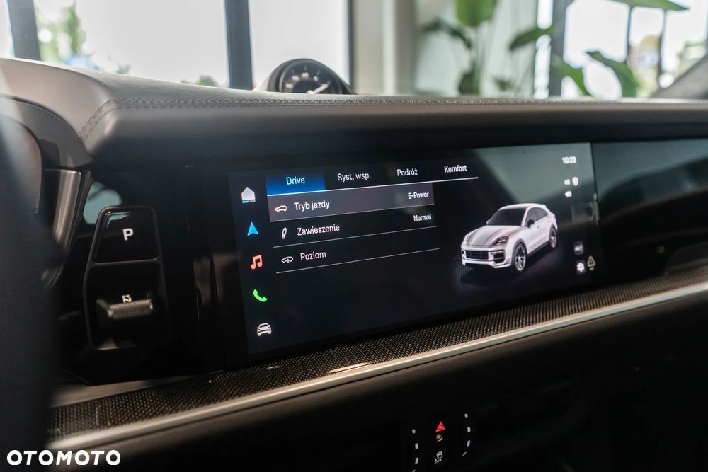 Porsche Cayenne Turbo E-Hybrid PHEV - 22