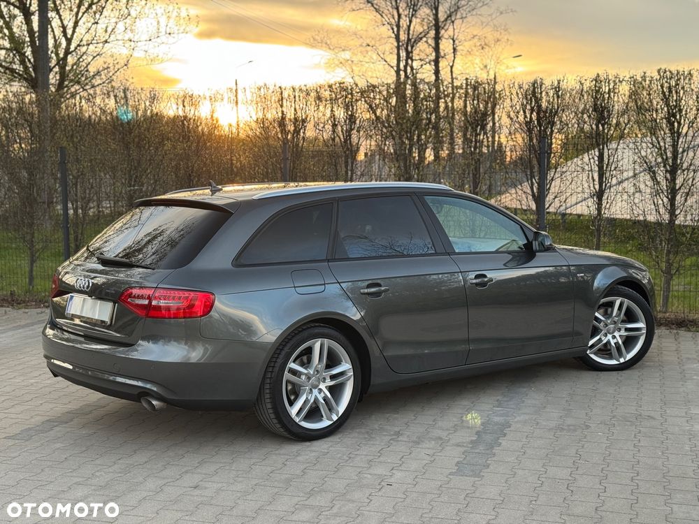 Audi A4 Avant 1.8 TFSI S line Sportpaket - 16