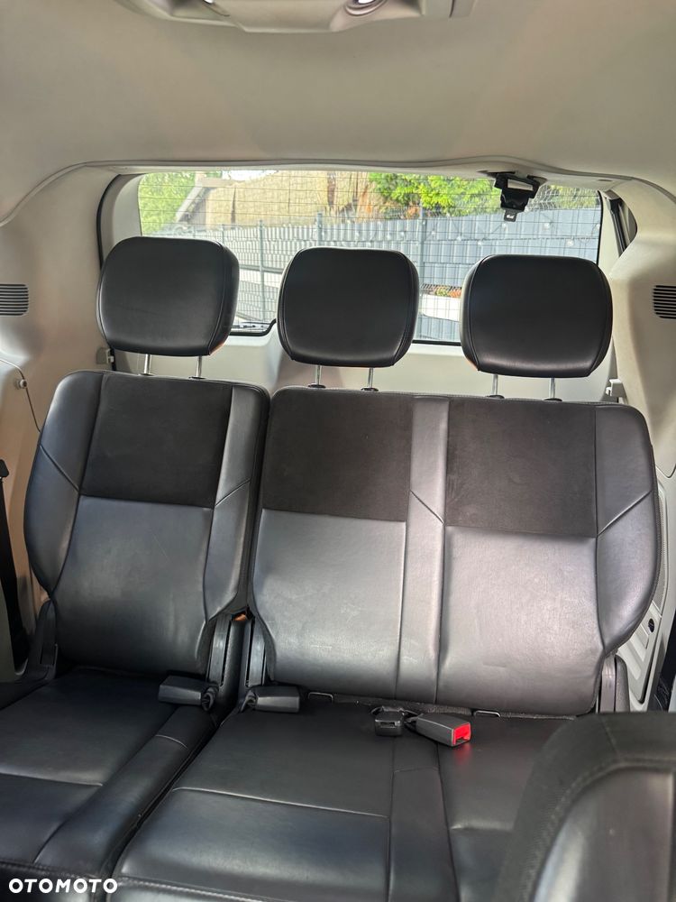 Chrysler Grand Voyager 2.8 CRD Limited - 11