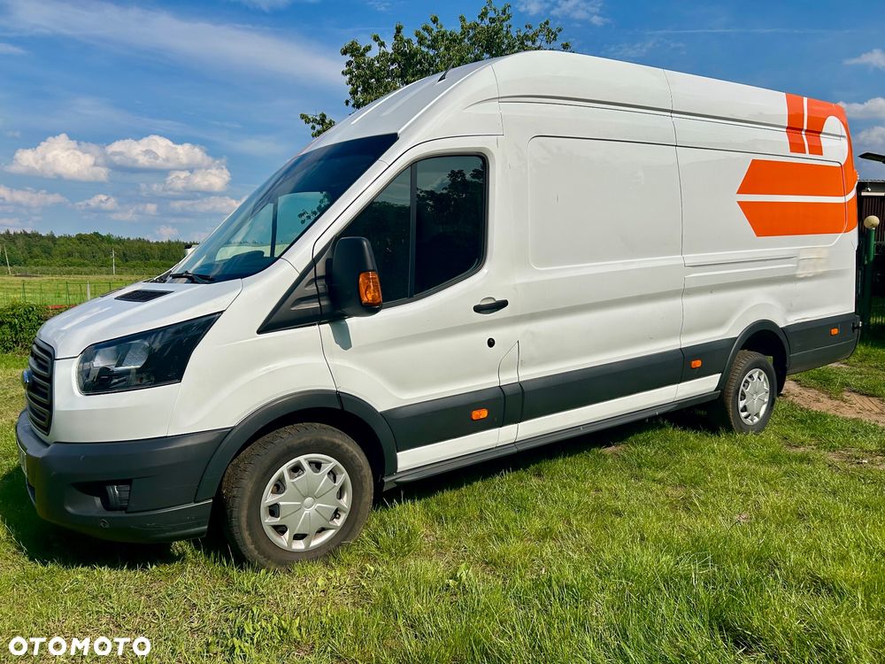 Ford Transit - 1
