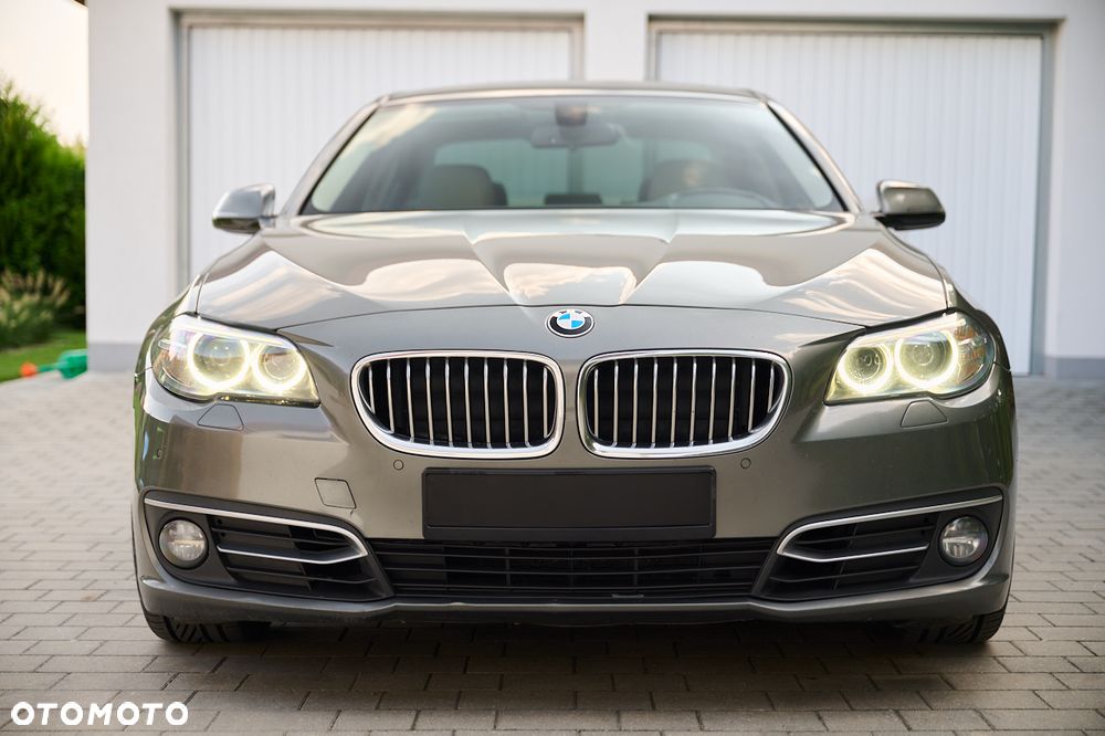 BMW Seria 5 525d xDrive Modern Line - 3