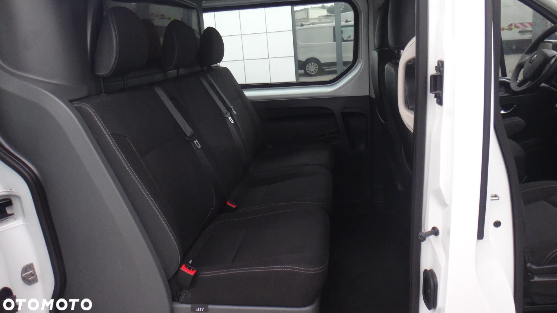 Renault Trafic - 10