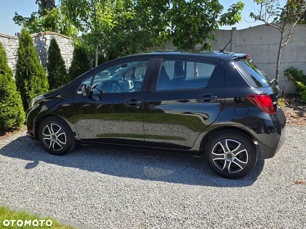 Toyota Yaris - 8