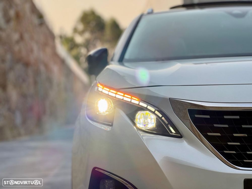 Peugeot 3008 1.2 PureTech Allure EAT6 - 36
