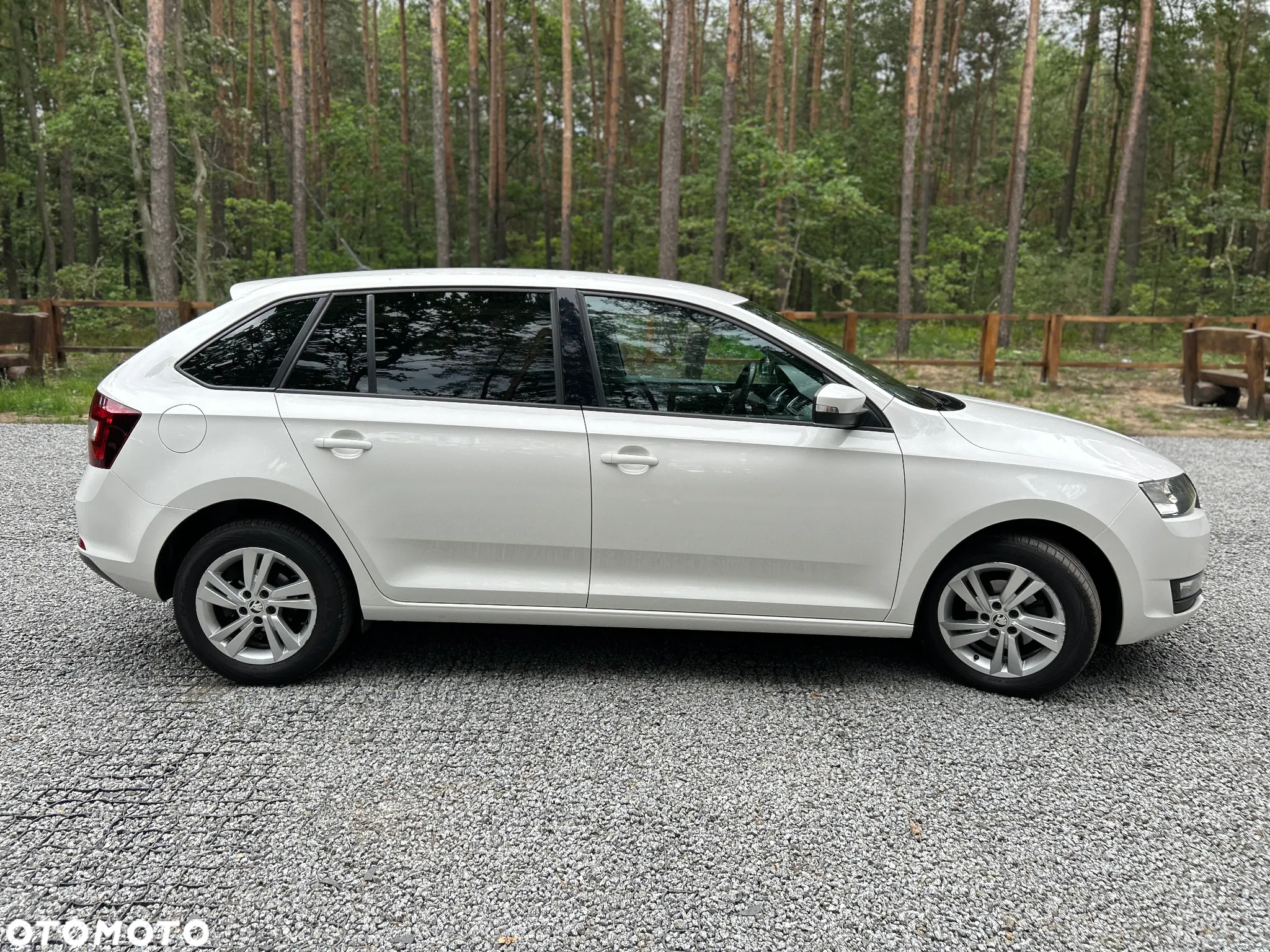 Skoda RAPID - 4