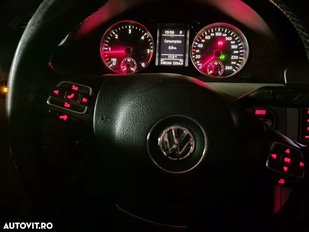 Volkswagen Passat - 7