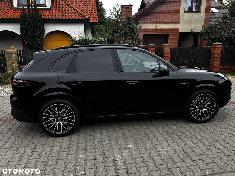 Porsche Cayenne - 13