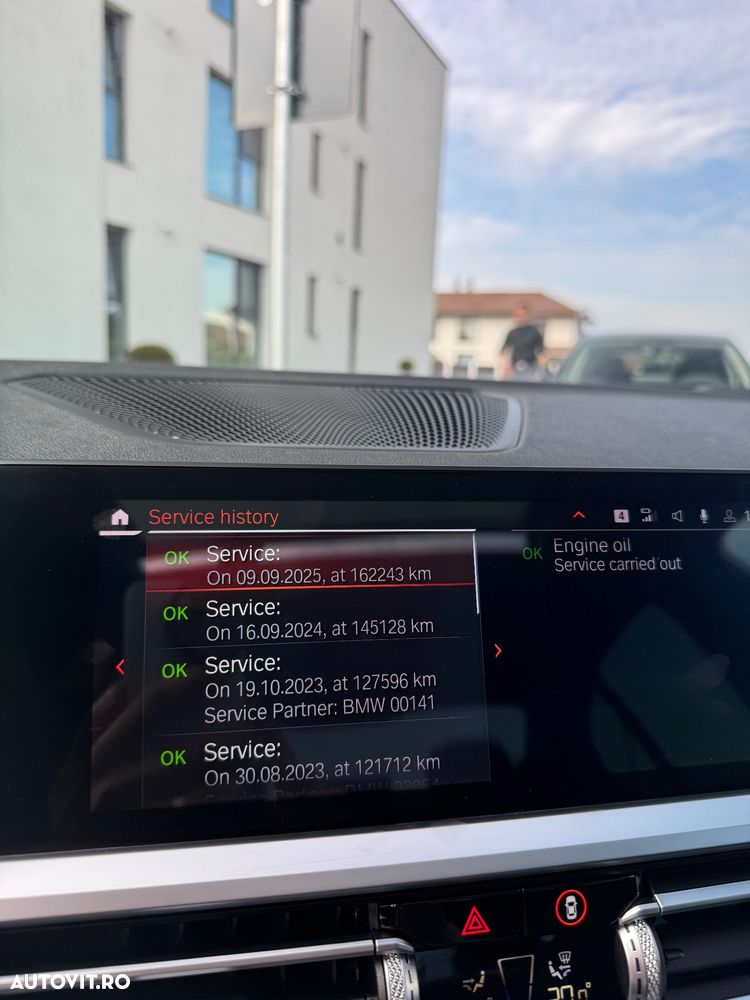 BMW Seria 3 320d Sport-Aut. M Sport - 34