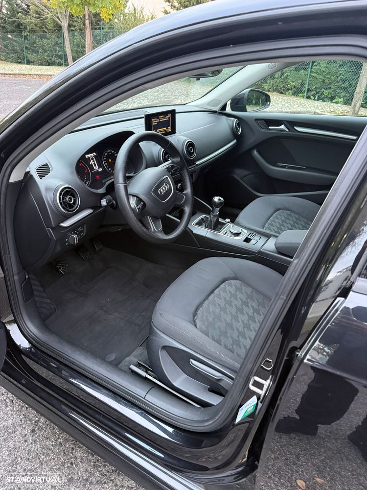 Audi A3 Sportback 1.6 TDI Attraction Ultra - 7