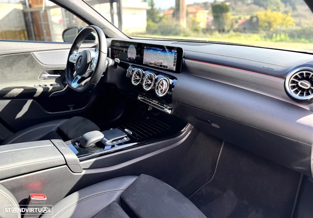 Mercedes-Benz A 250 e 8G-DCT Edition AMG Line - 28
