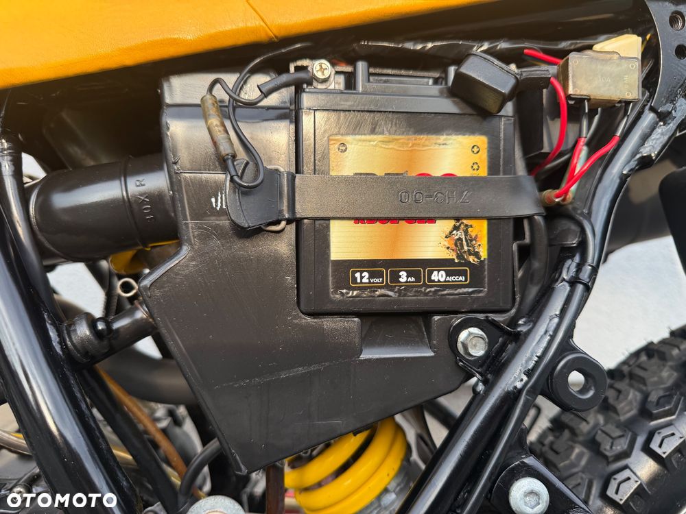 Yamaha XT - 22
