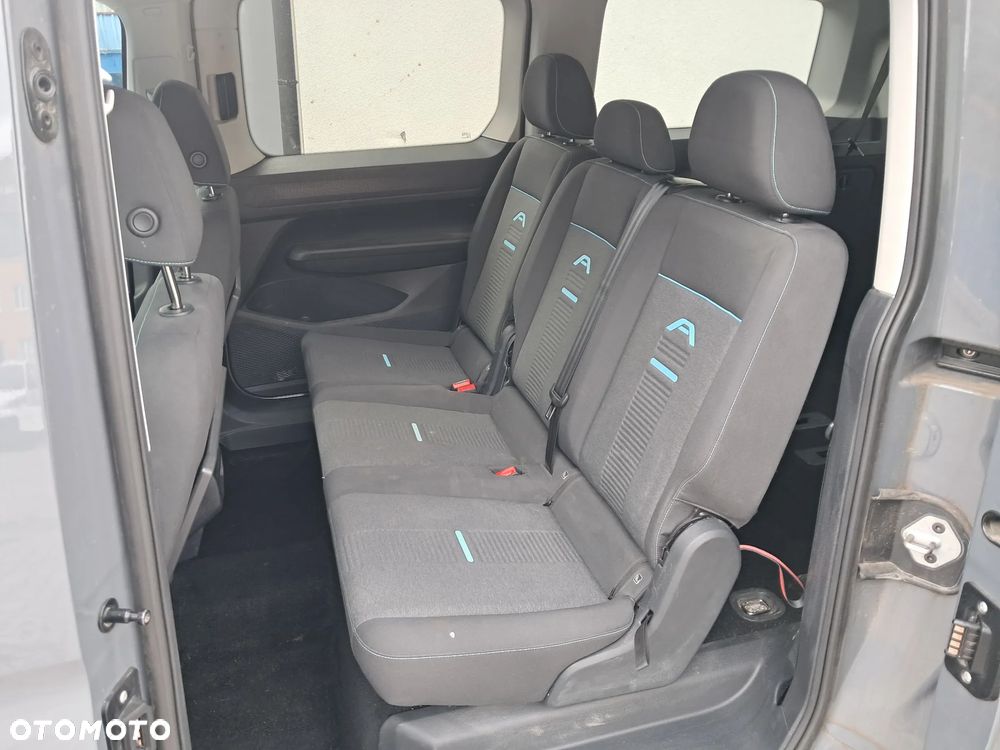 Ford Tourneo Connect Grand 2.0 EcoBlue Active - 8