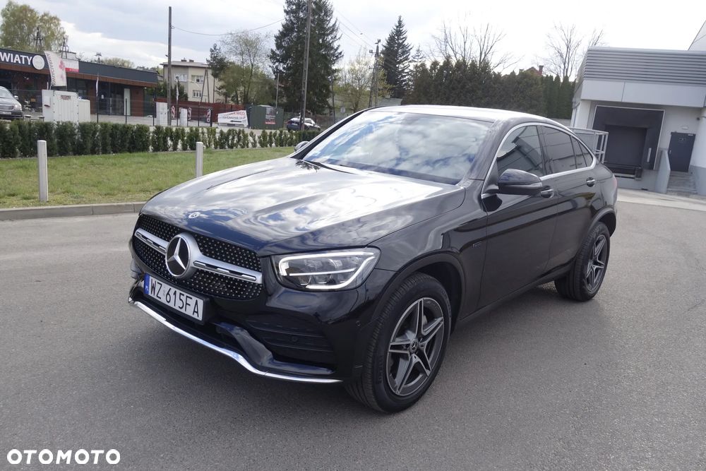 Mercedes-Benz GLC 300 e 4-Matic Business Edition - 1
