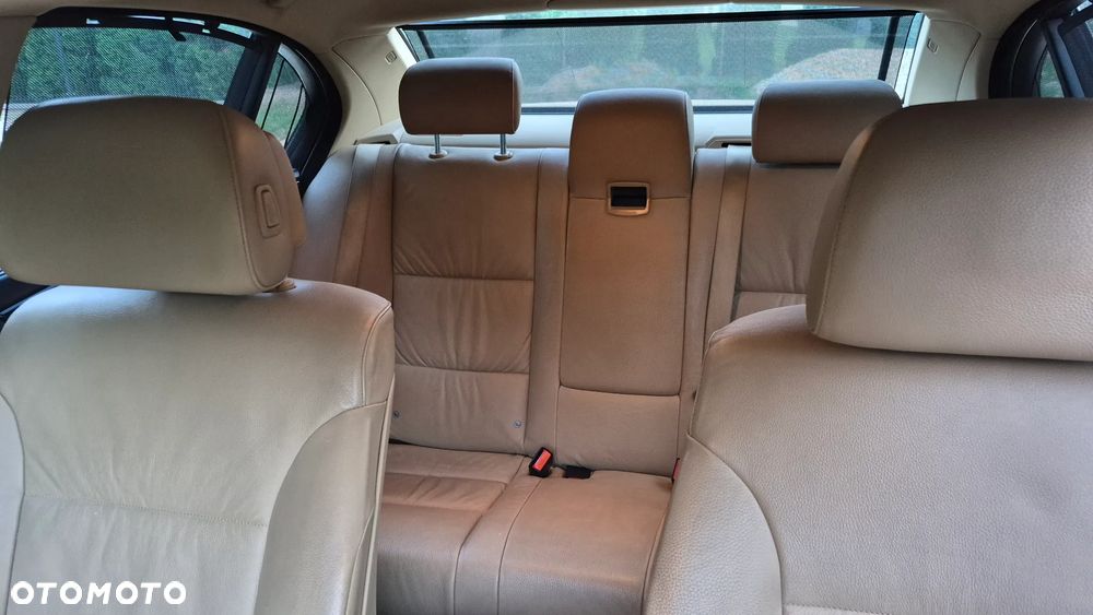 BMW Seria 5 520d - 15