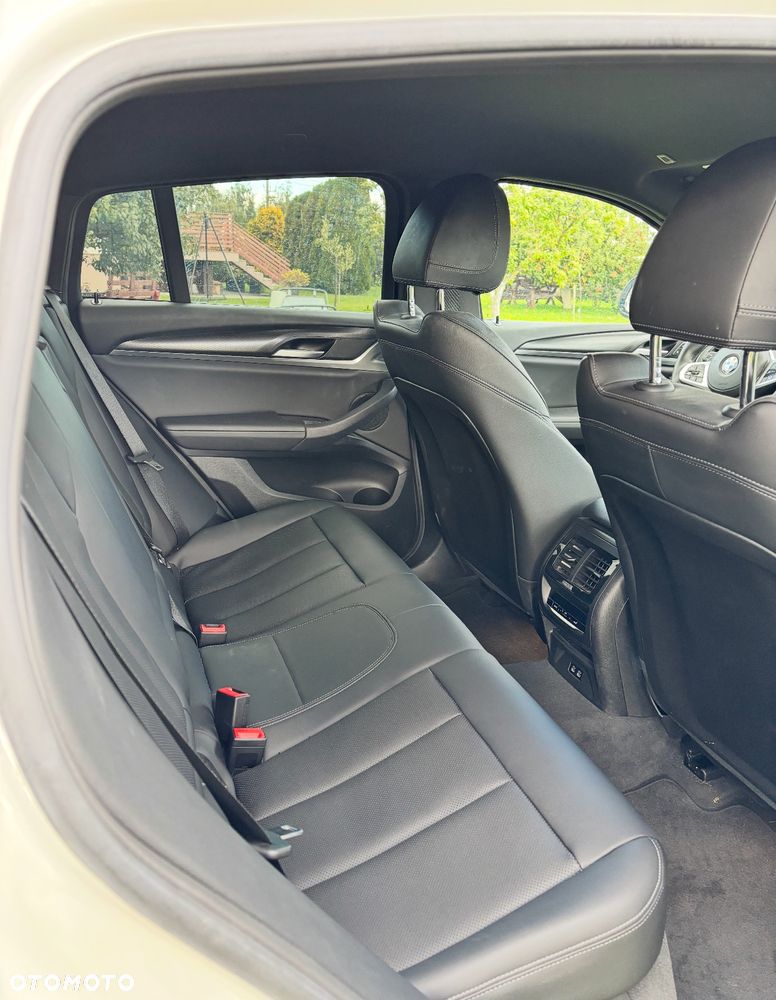 BMW X4 - 6