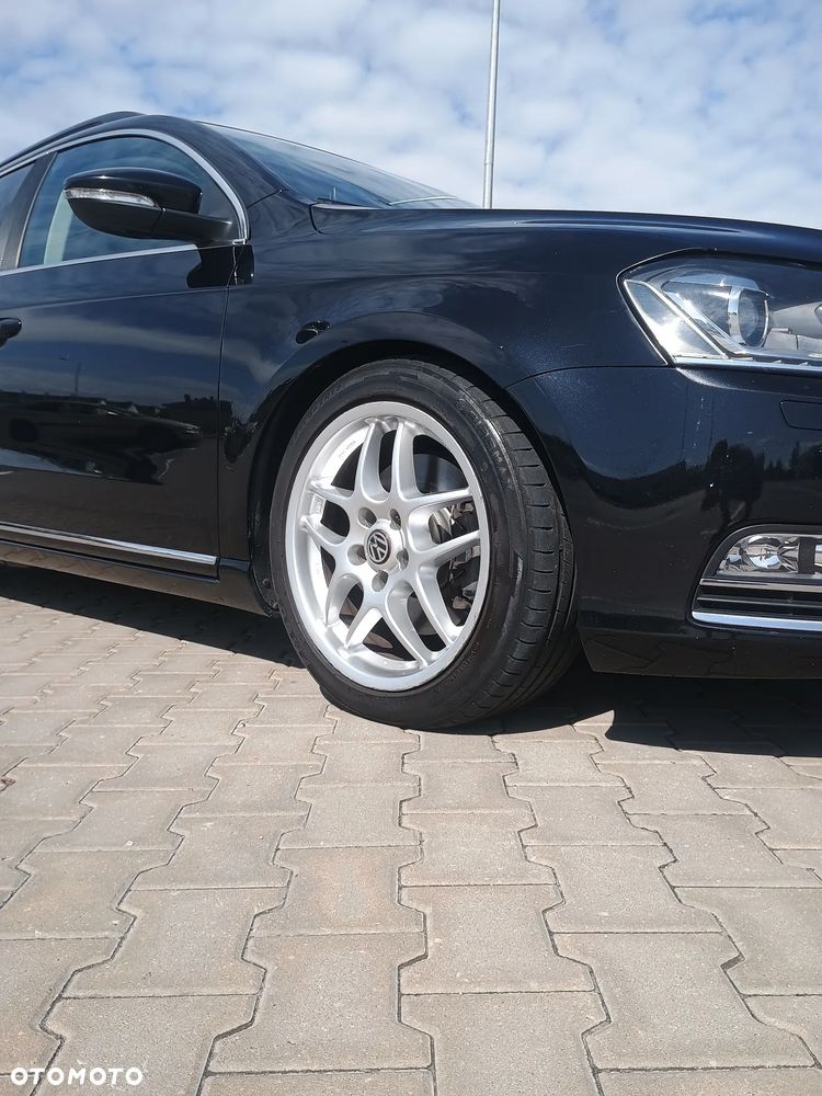 Volkswagen Passat 2.0 TDI Highline DSG - 12