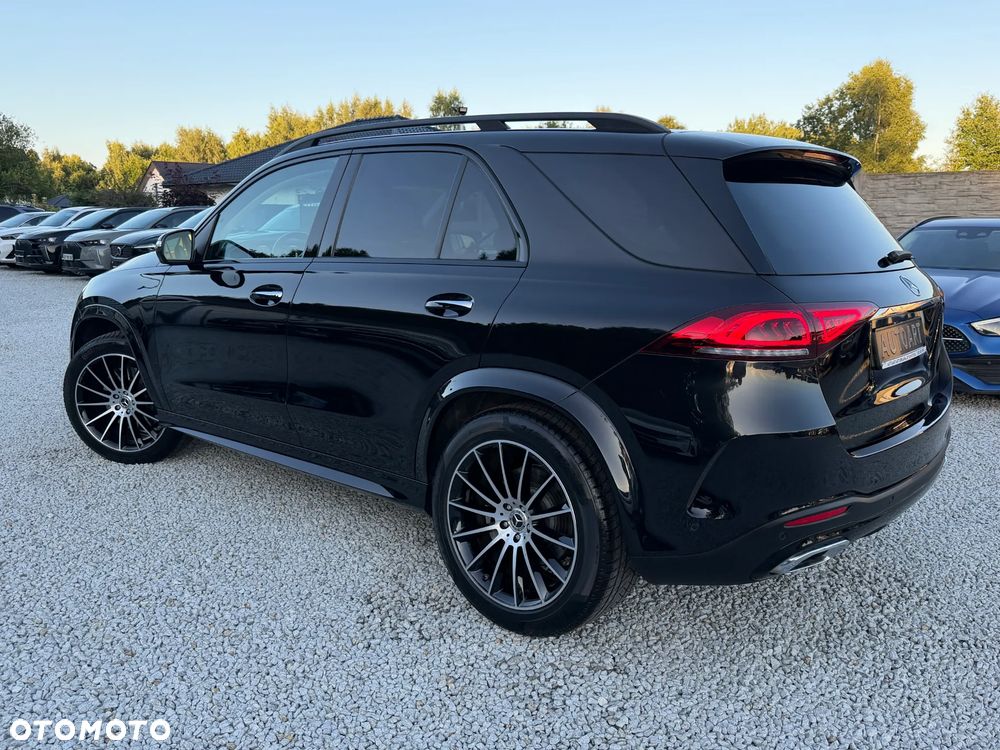 Mercedes-Benz GLE 300 d 4Matic 9G-TRONIC AMG Line - 11