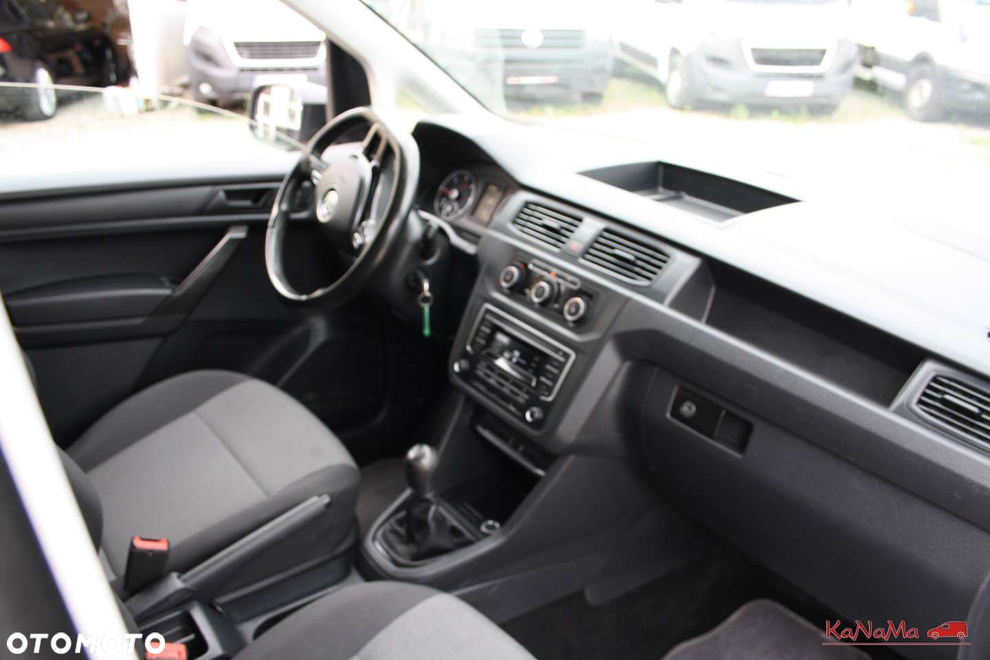 Volkswagen Caddy - 17