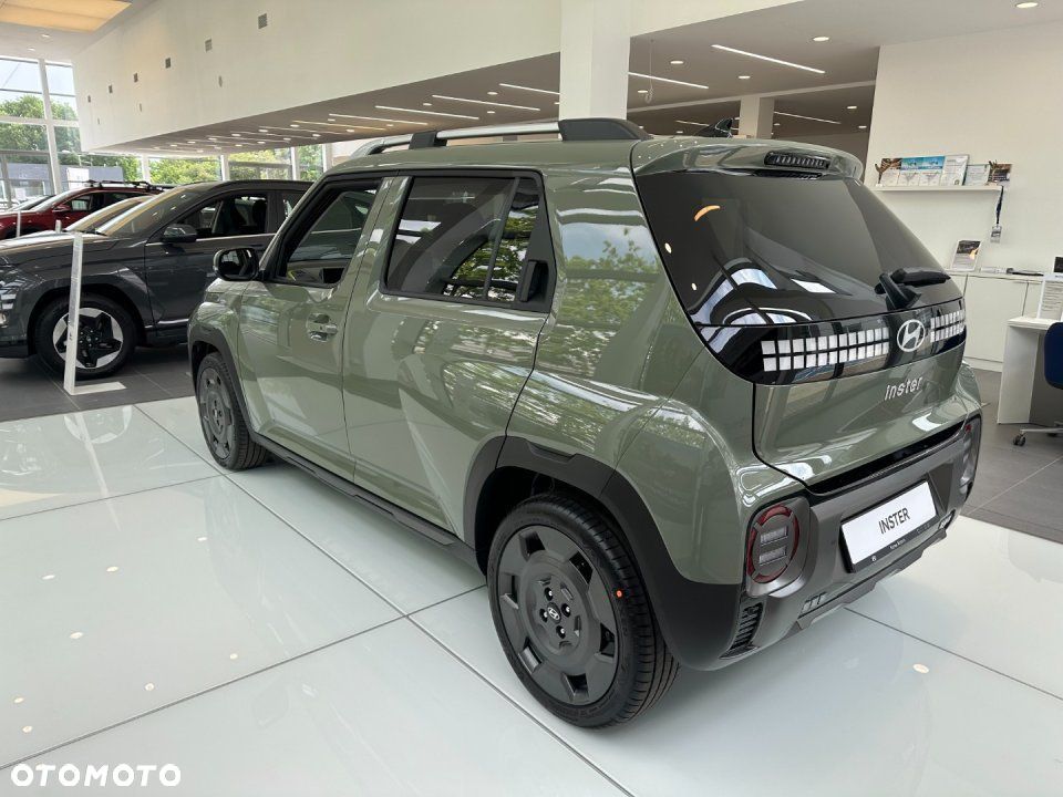 Hyundai Inster - 4