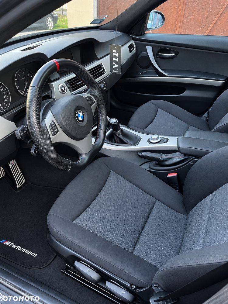 BMW Seria 3 320i - 9