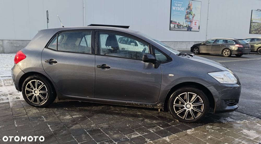 Toyota Auris 1.6 VVT-i Terra - 6