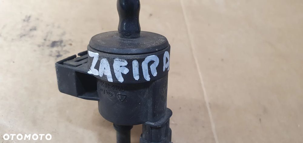 Zaworek elektrozawór par oparów paliwa Opel Zafira C 1.4 Turbo 55576071 0280142505 - 9