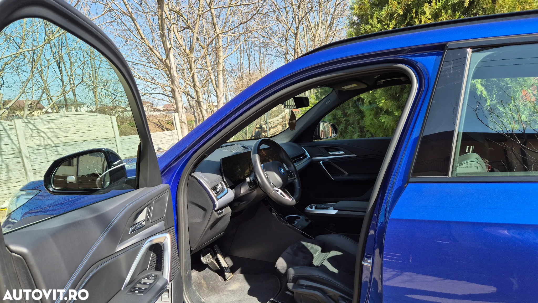 BMW iX1 eDrive20 - 17