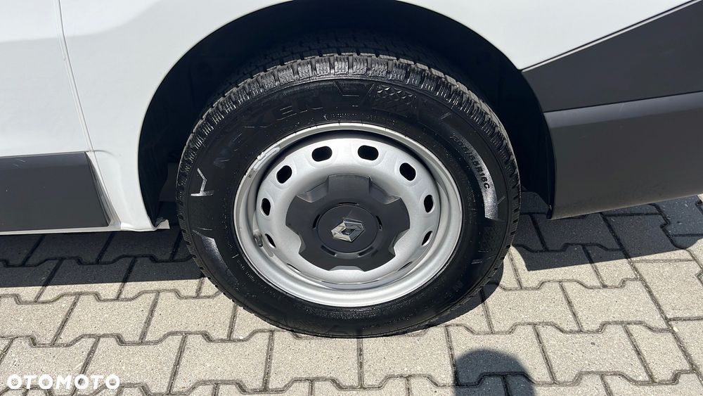 Renault Trafic - 31