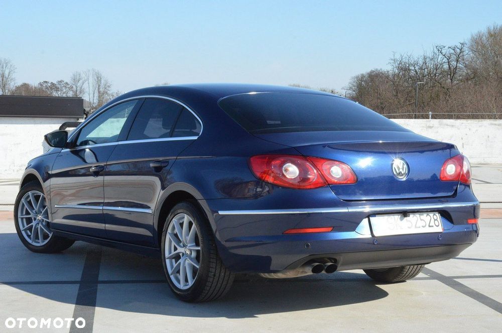 Volkswagen Passat CC 2.0 Blue TDI - 12