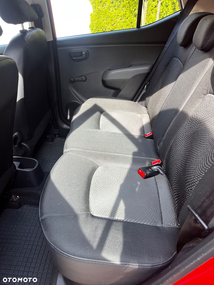 Hyundai i10 1.1 Classic (klm) - 8