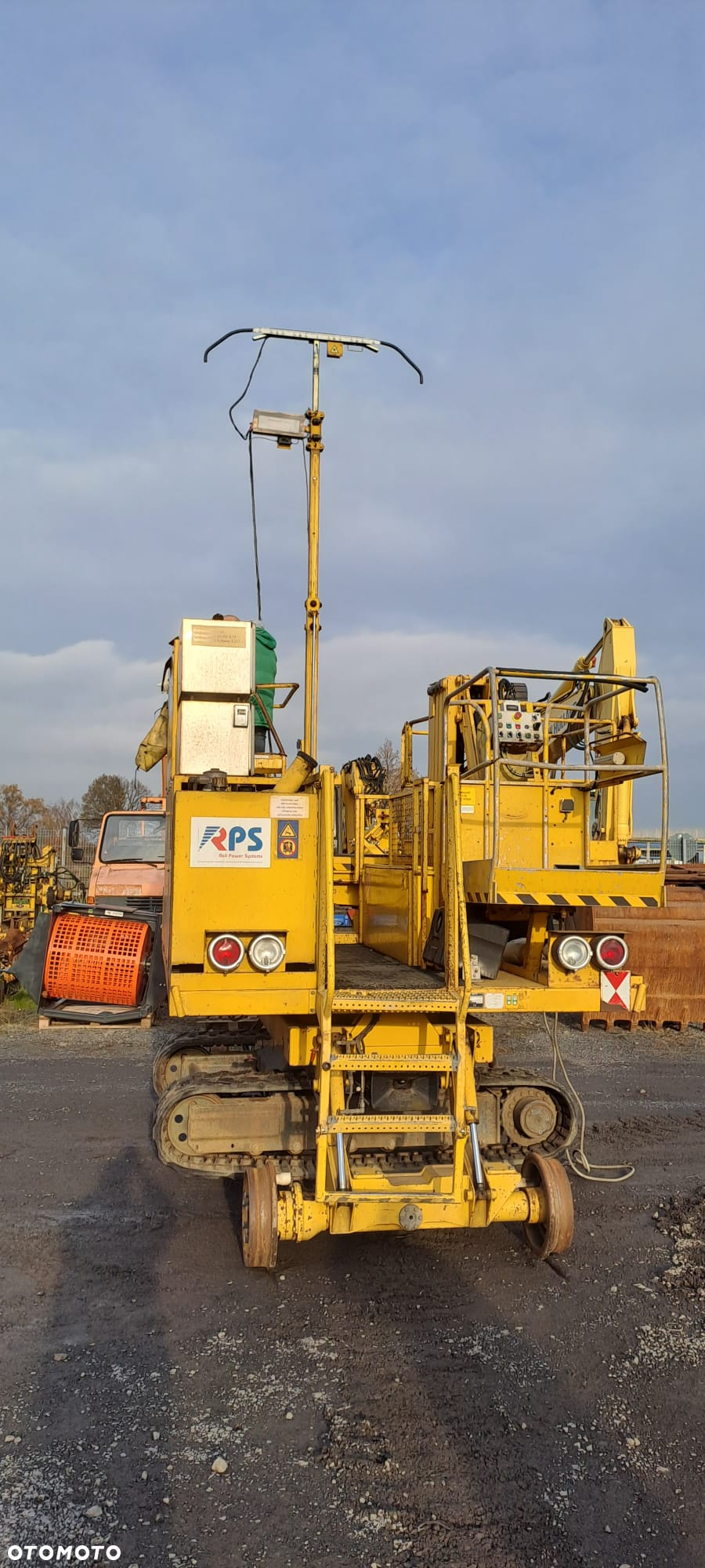 Inny Dwudrogowy podnośnik koszowy NEOTEC ELAN 00B - 30