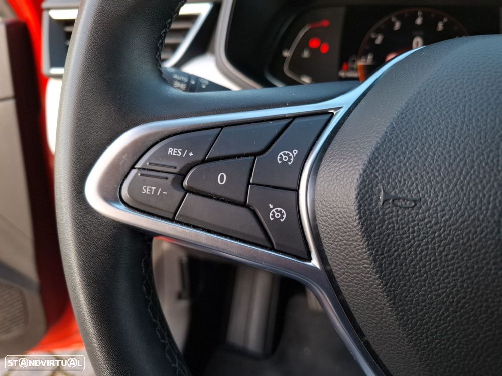 Renault Clio 1.0 TCe Techno - 16