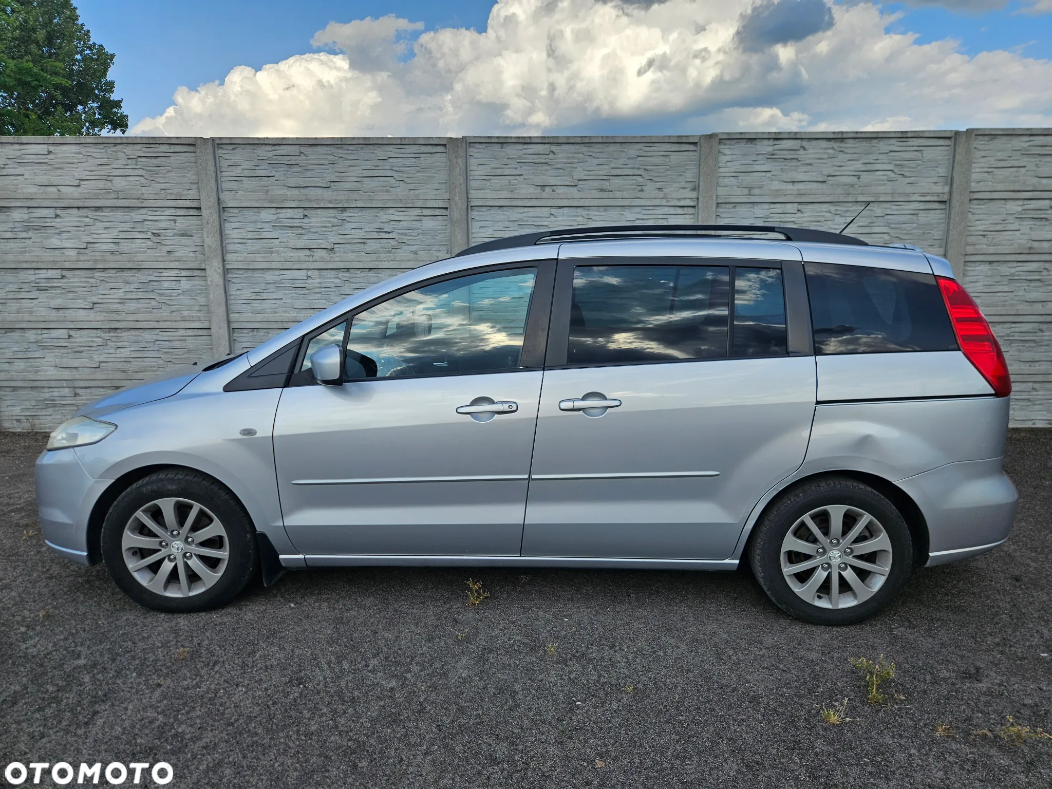Mazda 5 - 3