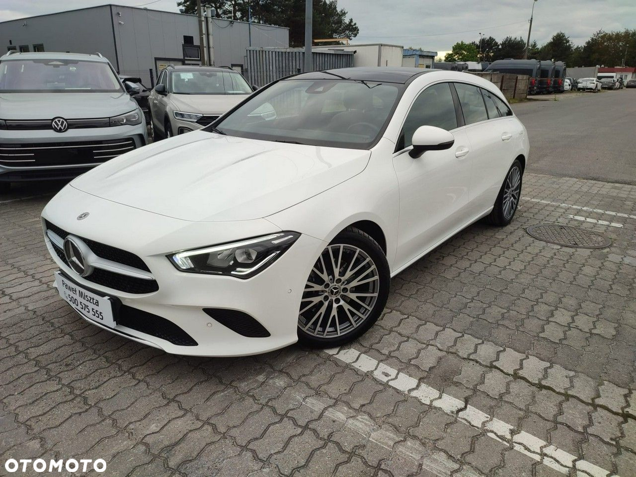 Mercedes-Benz CLA - 39
