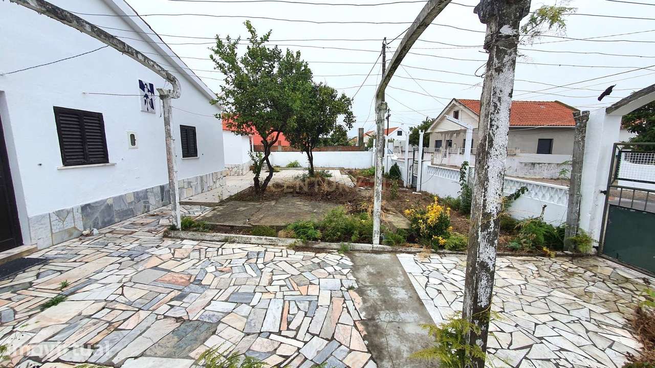 Moradia Térrea  nas Quintinhas - Charneca Caparica  # Preço Negociável - Grande imagem: 5/20
