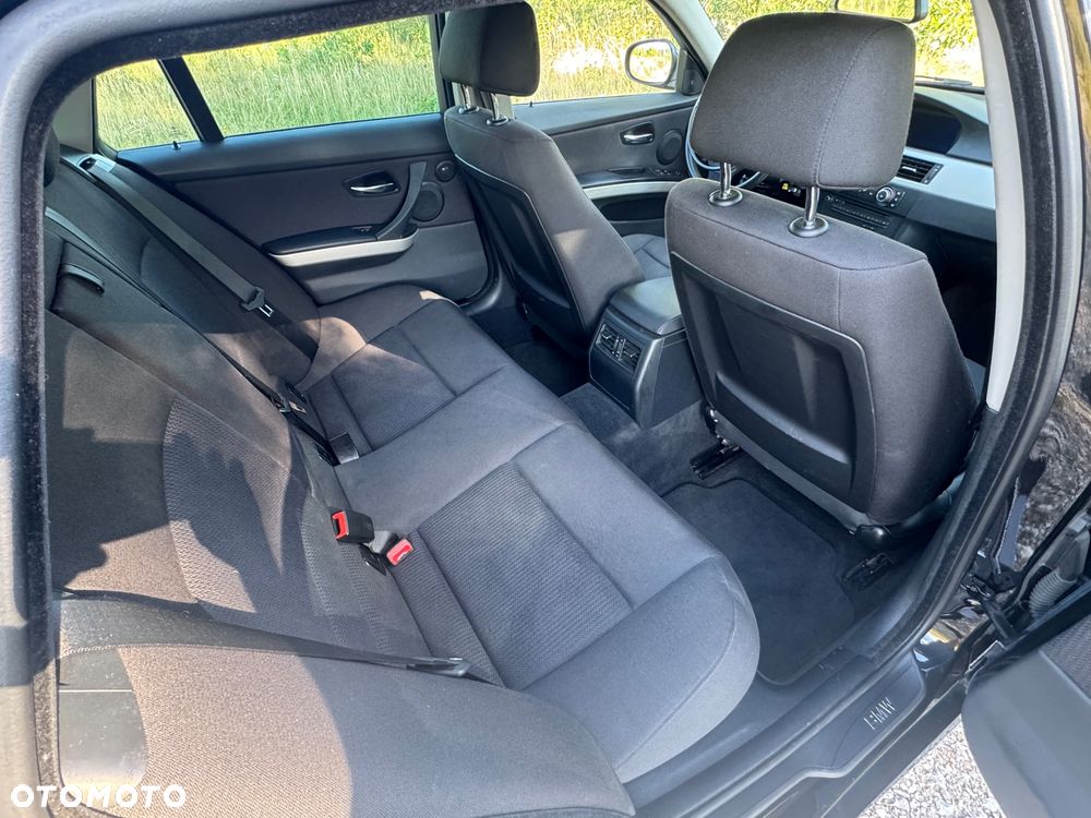 BMW Seria 3 - 10
