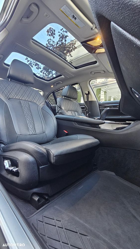 BMW Seria 7 740Le xDrive iPerformance - 19
