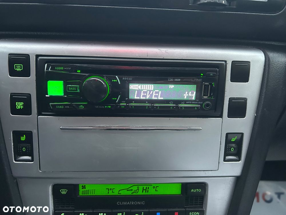 Skoda Superb 1.8 Turbo Elegance - 16