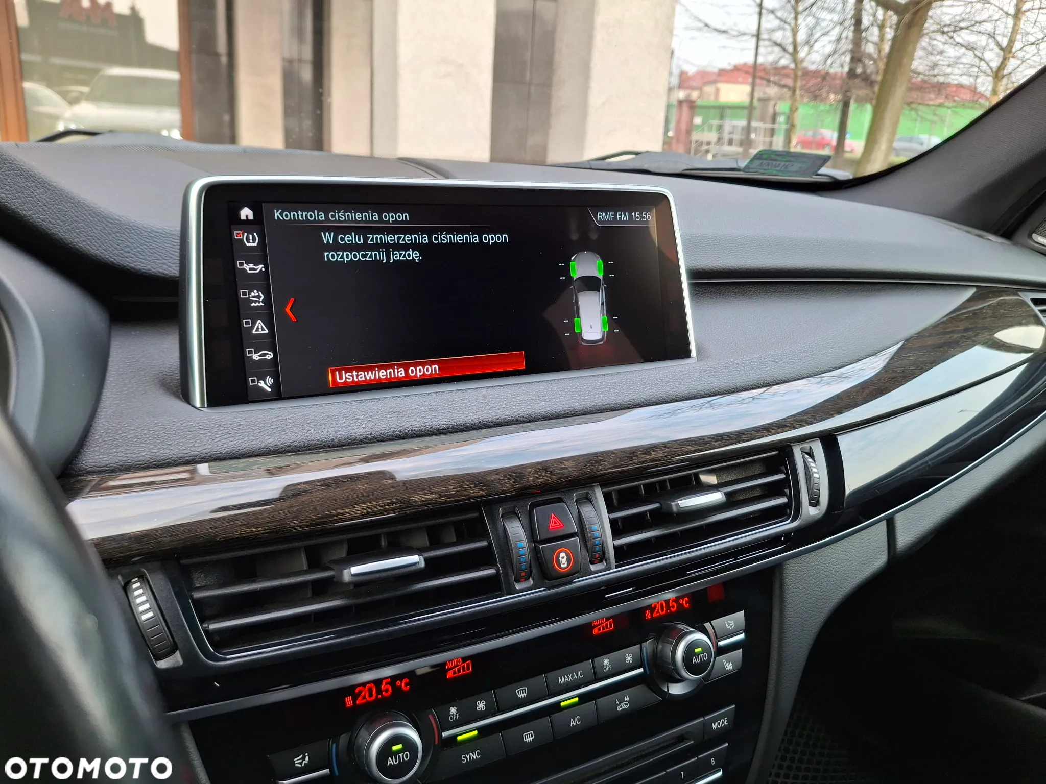 BMW X5 M M50d - 34