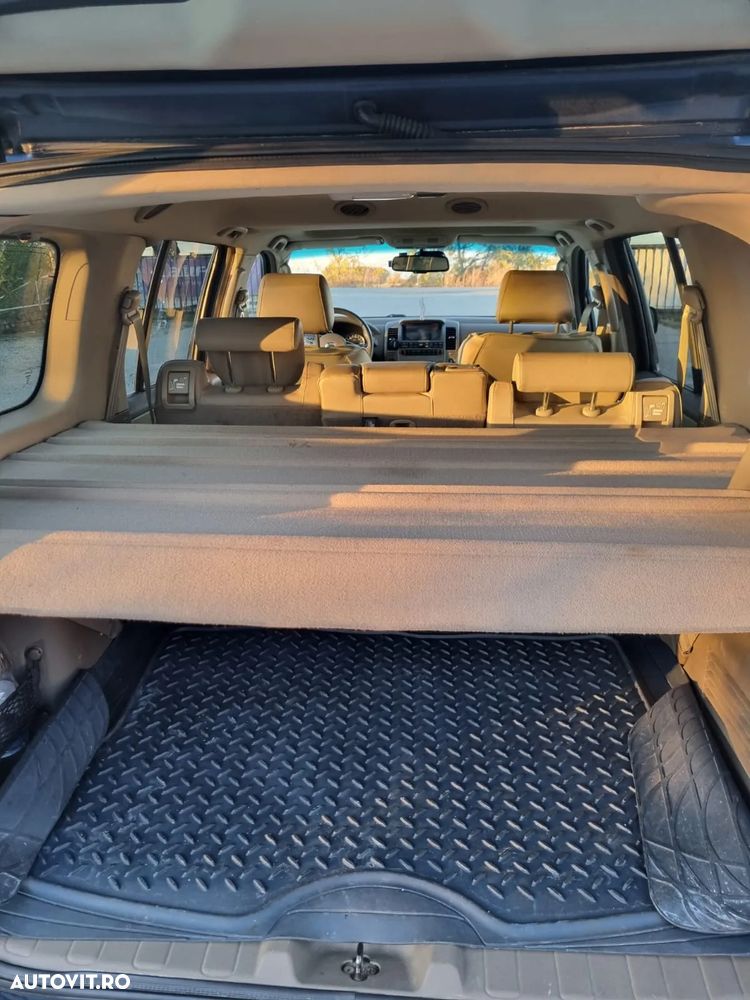 Nissan Pathfinder - 20