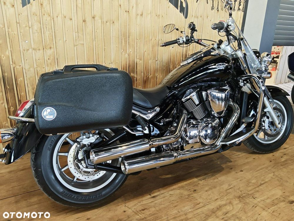 Suzuki Intruder - 6