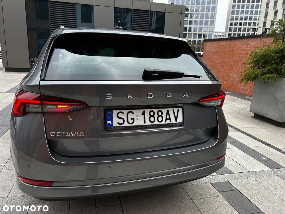 Skoda Octavia 2.0 TDI Ambition DSG - 16