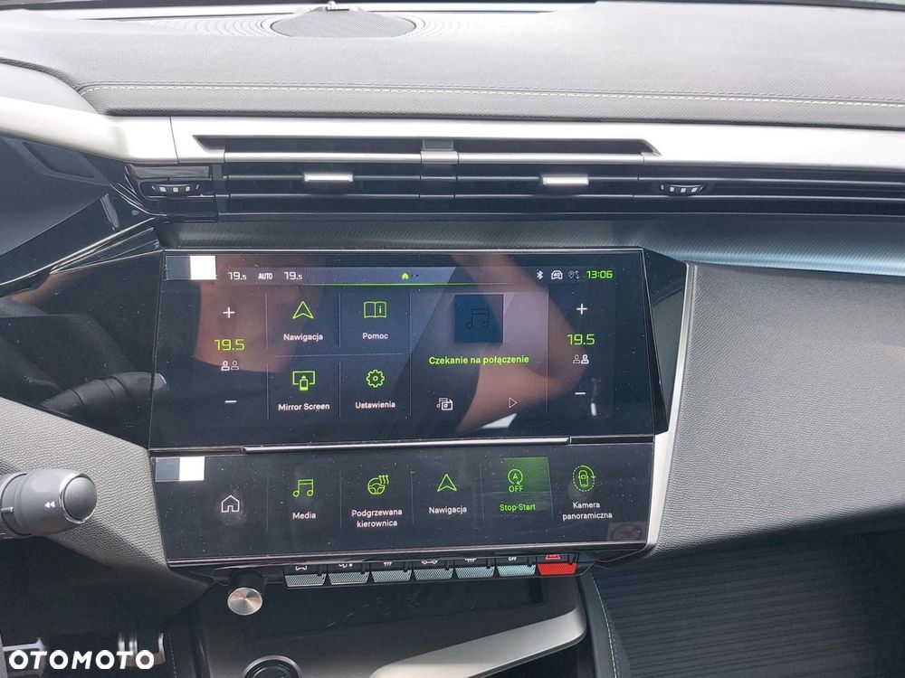 Peugeot 408 1.2 PureTech mHEV GT Exclusive S&S e-DCS6 - 25